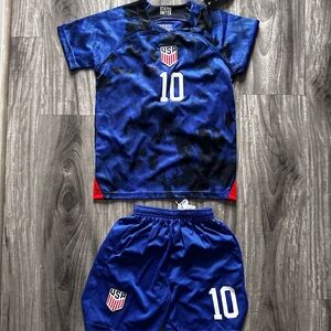 Usa jersey for kids size 22